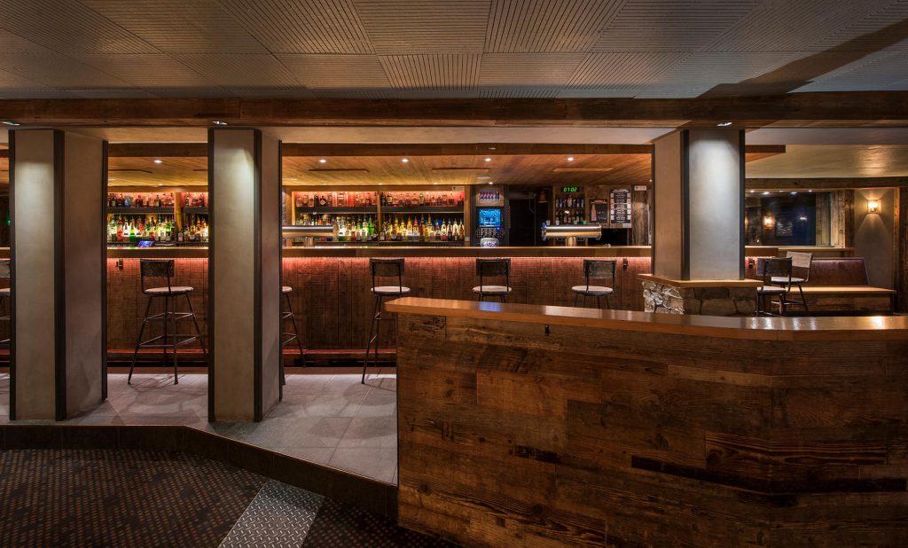 Pub-Mont-Fort-8
